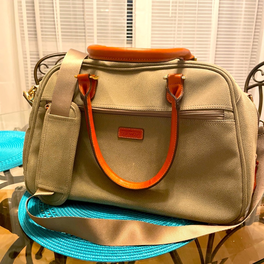 Samantha Brown travel bag